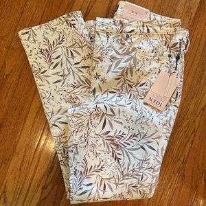 NYJD Slim Lift Tuck Technology Denim Pants